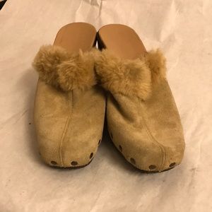 New naturalized Segs mule slides 7 1/2